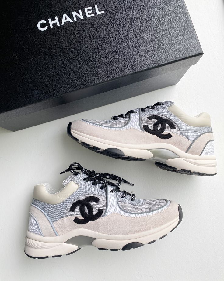 برند Chanel 